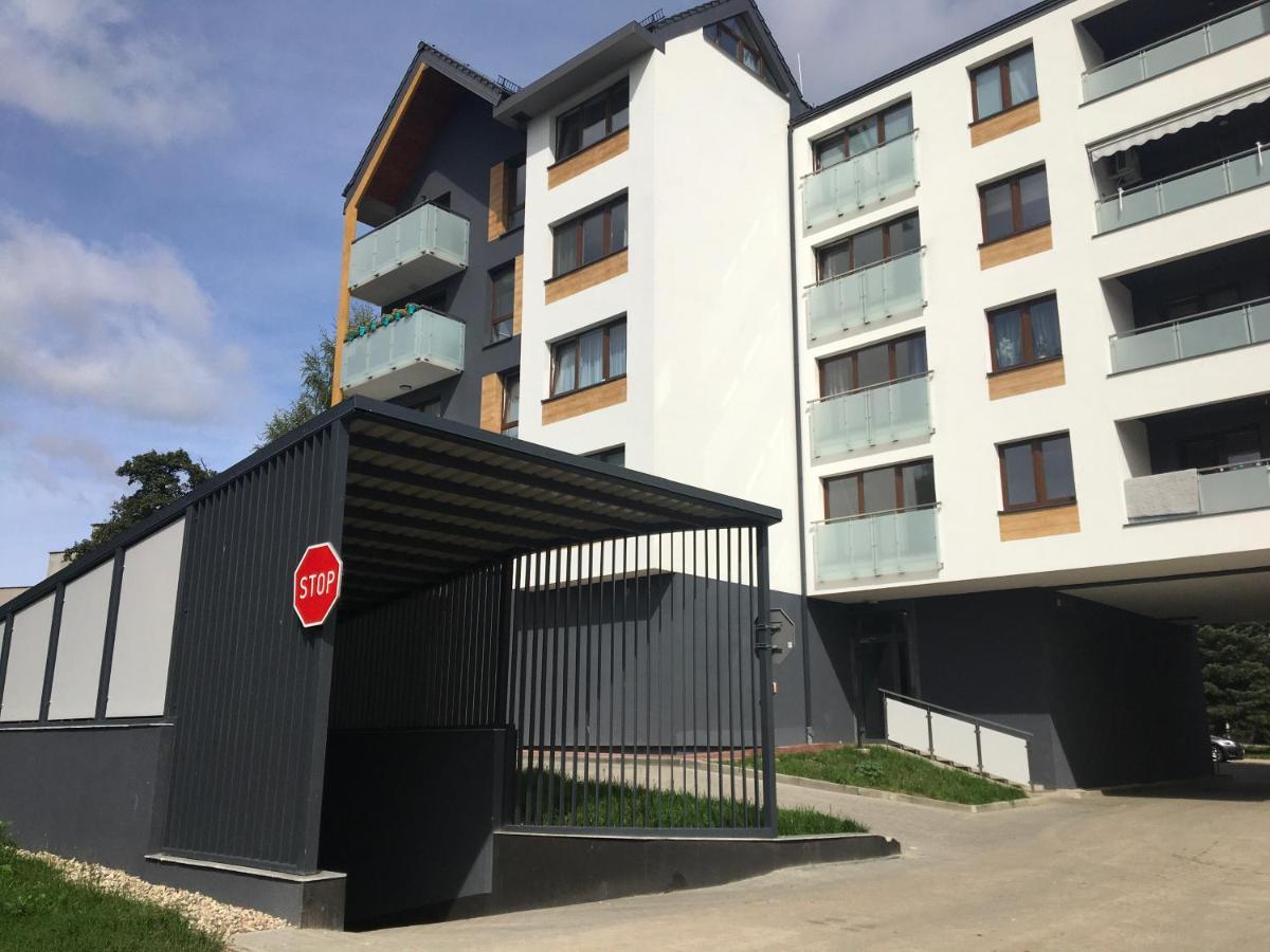 Apartament Marine Holiday Elblag - Winda -Parking W Hali Garazowej -Gratis -Business Stays المظهر الخارجي الصورة